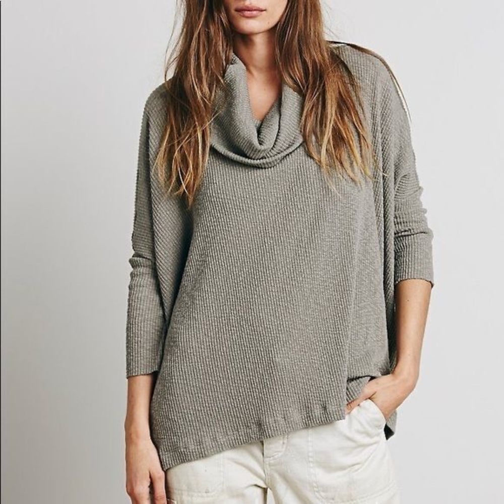 Free People Beach Sweater ⛱️